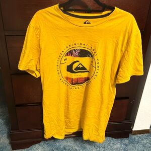 Quicksilver Men’s shirt